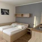 Palác 3*