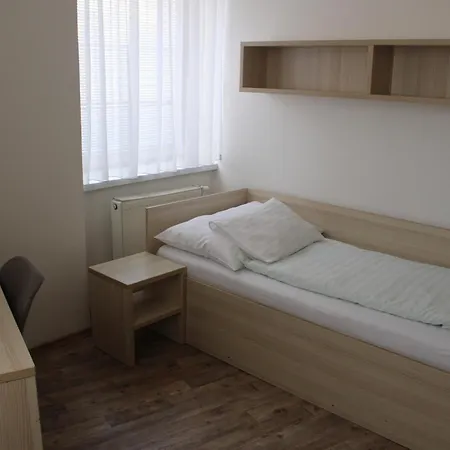 Palác Hotel 3*