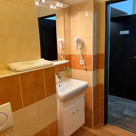Hotel Palac 3*