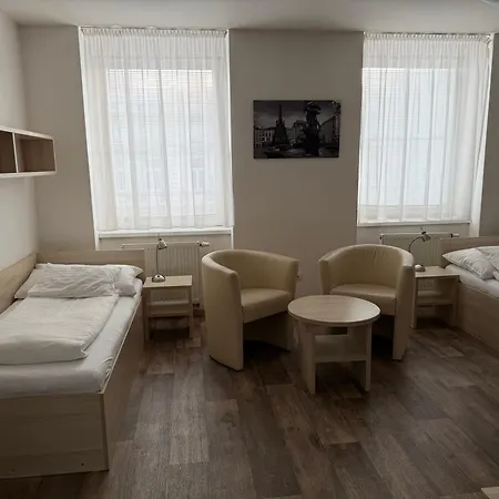 Palac 3*