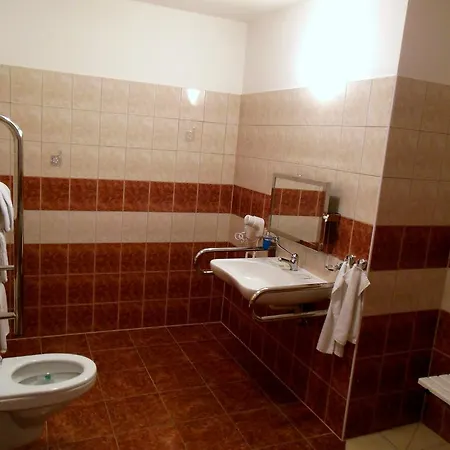 Palác 3*
