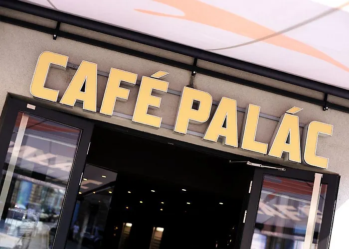 Palac 3*