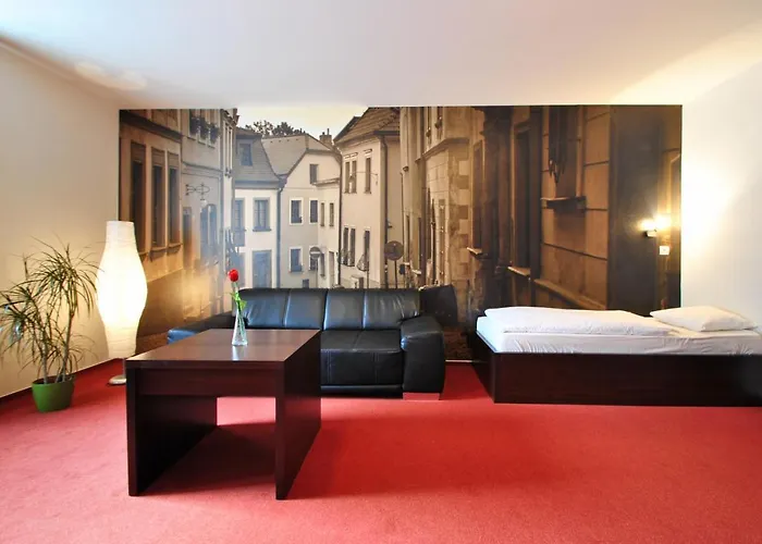 Palac 3*